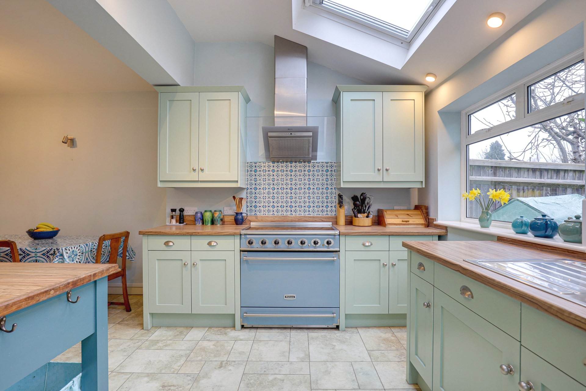 Woodcote Road, Caversham Heights, Image 12
