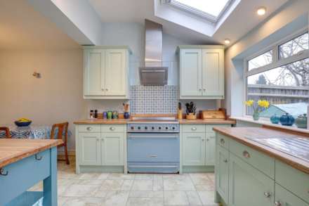 Woodcote Road, Caversham Heights, Image 12