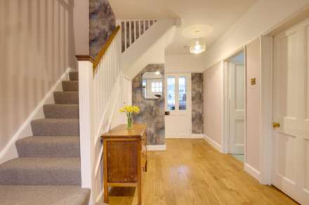 Woodcote Road, Caversham Heights, Image 17