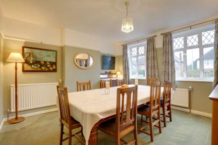 Woodcote Road, Caversham Heights, Image 5