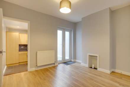 Gosbrook Road, Reading, Image 4
