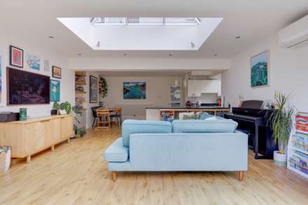 Hemdean Road, Caversham, Image 15