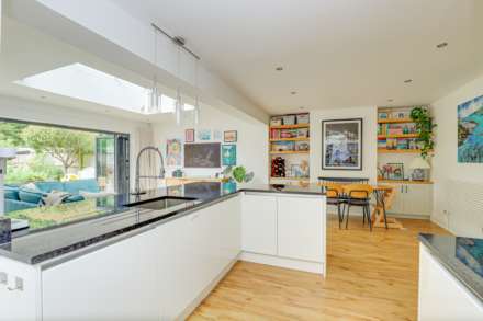 Hemdean Road, Caversham, Image 4