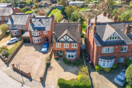 5 Bedroom Detached, Priest Hill, Caversham Heights