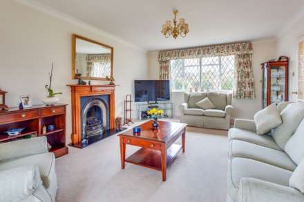 Russell Road, Tokers Green, South Oxfordshire, Image 10