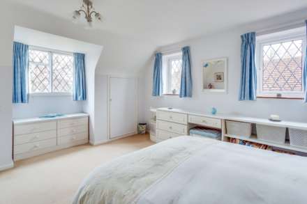 Russell Road, Tokers Green, South Oxfordshire, Image 12