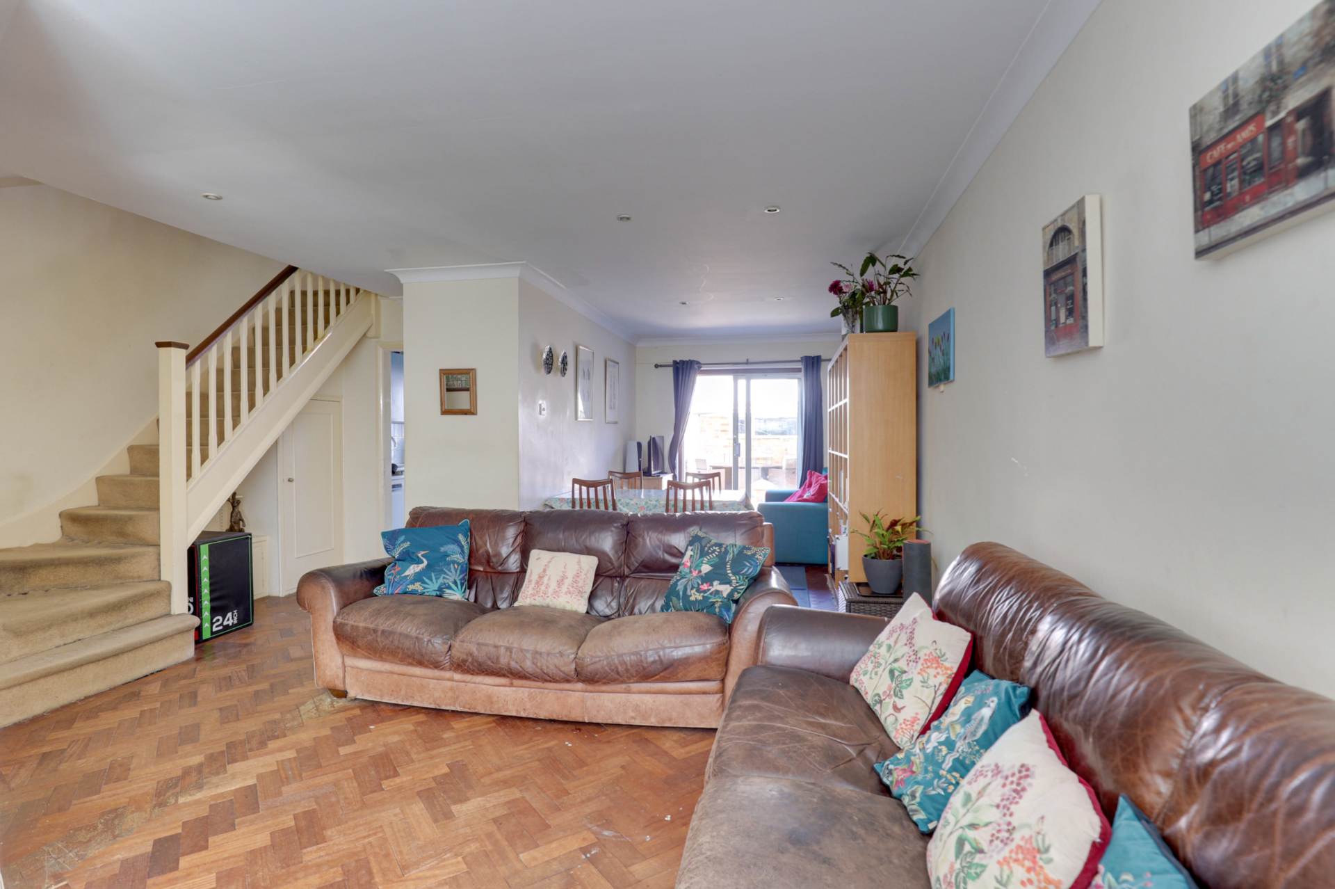 Ellesmere Close, Caversham, Image 4