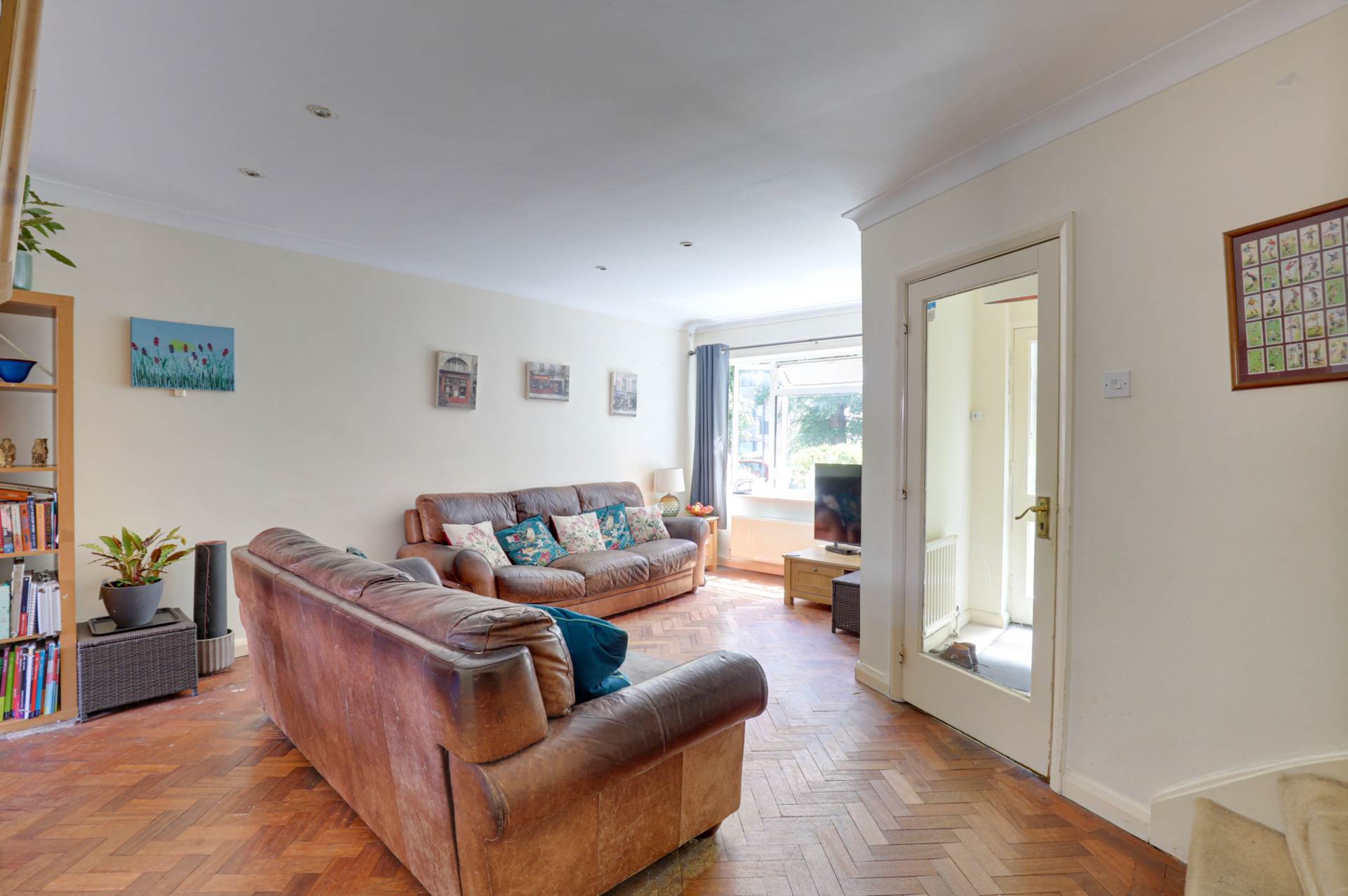 Ellesmere Close, Caversham, Image 8