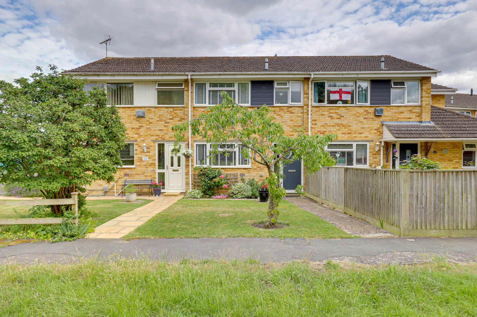 Ragley Mews, Caversham, Image 1
