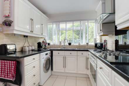 Ragley Mews, Caversham, Image 6
