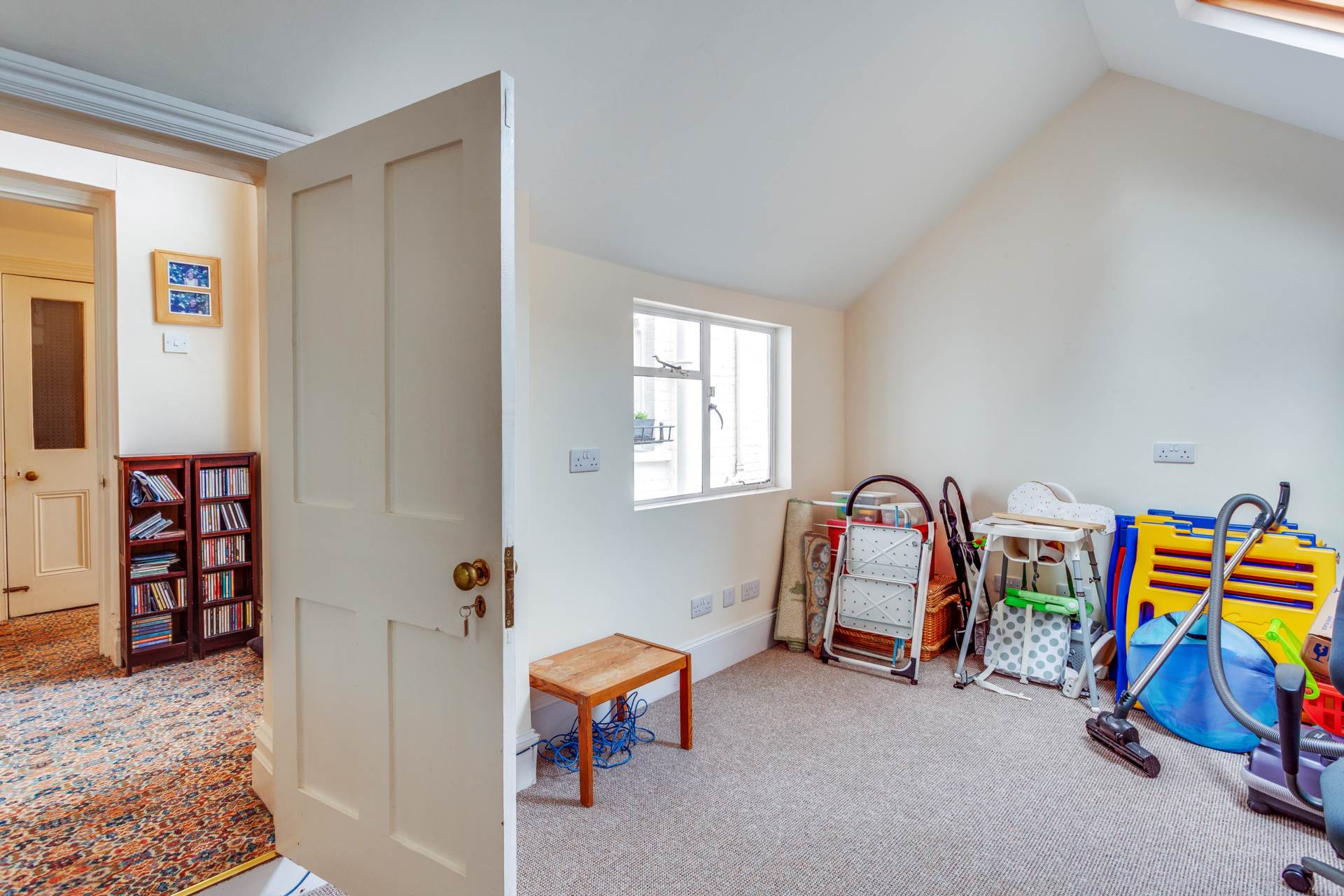 Derby Road, Caversham, Image 33