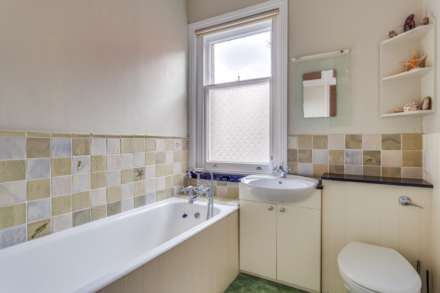 Derby Road, Caversham, Image 31