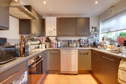 Lowfield Road, Caversham, Image 7