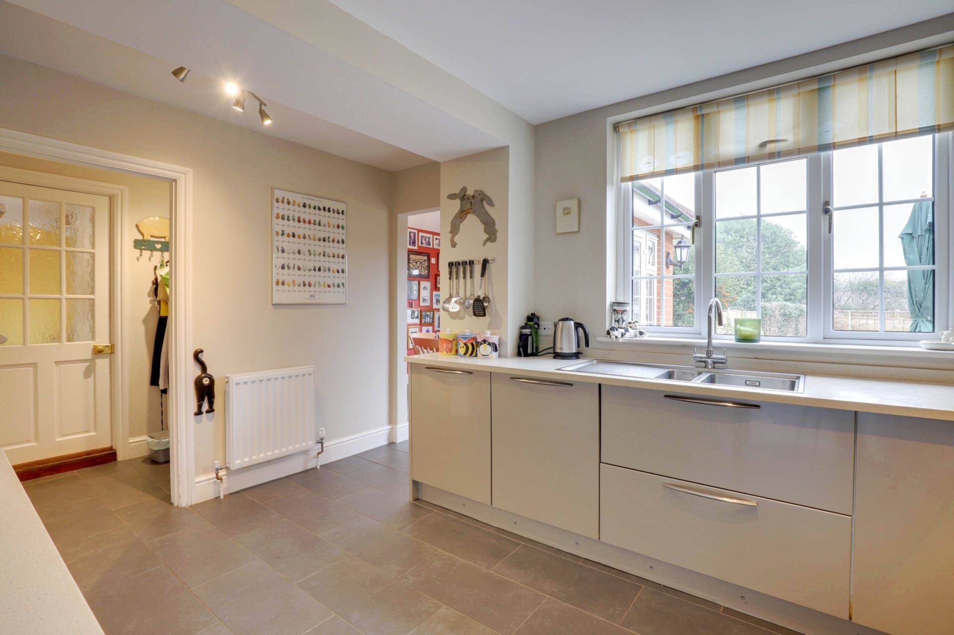 Geoffreyson Road, Caversham Heights, Reading, Image 5