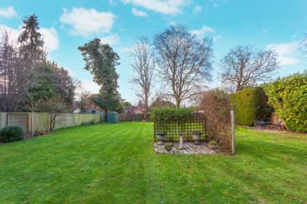 Woodcote Road, Caversham Heights, Reading, Image 20