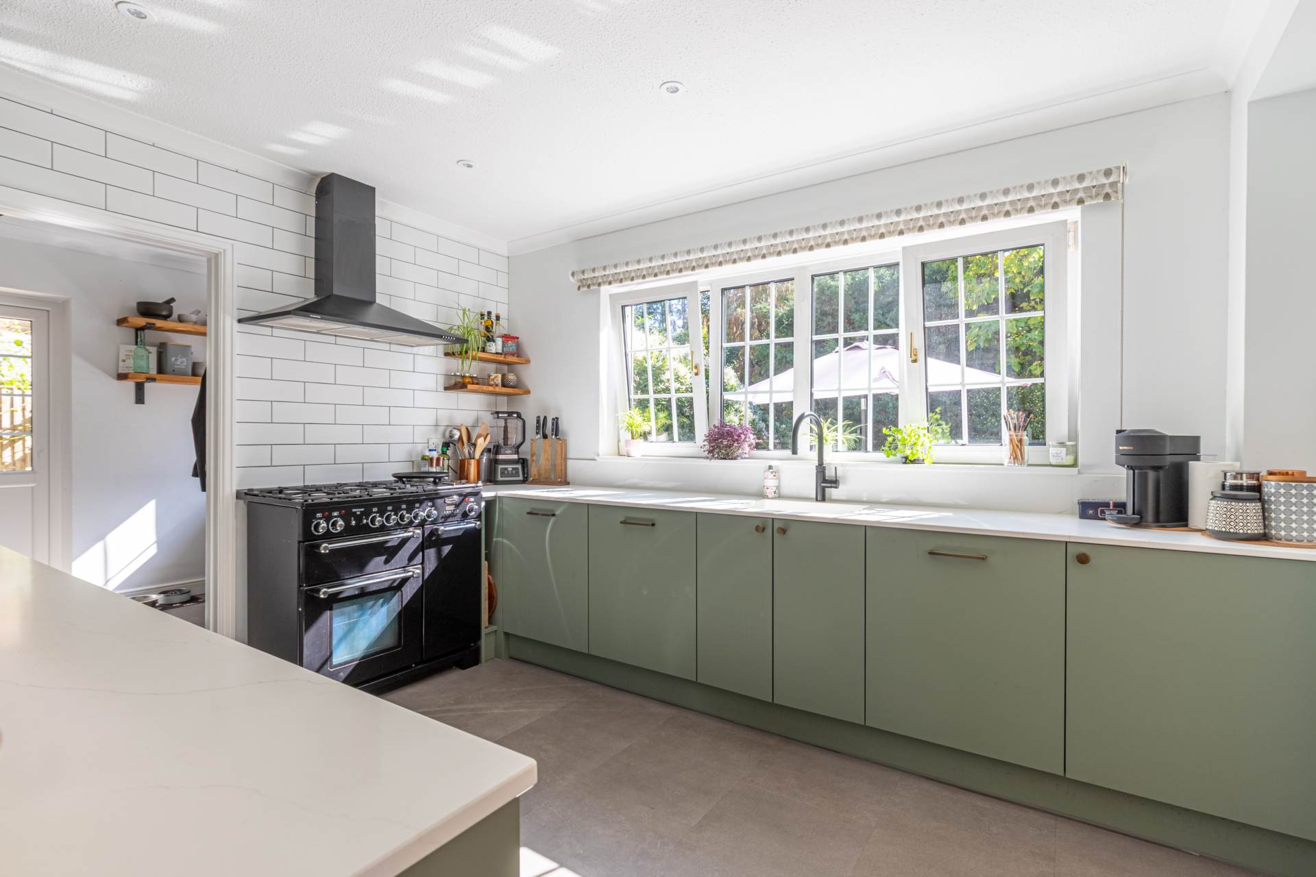 Picton Way, Caversham, Image 16