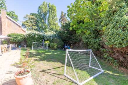 Picton Way, Caversham, Image 29