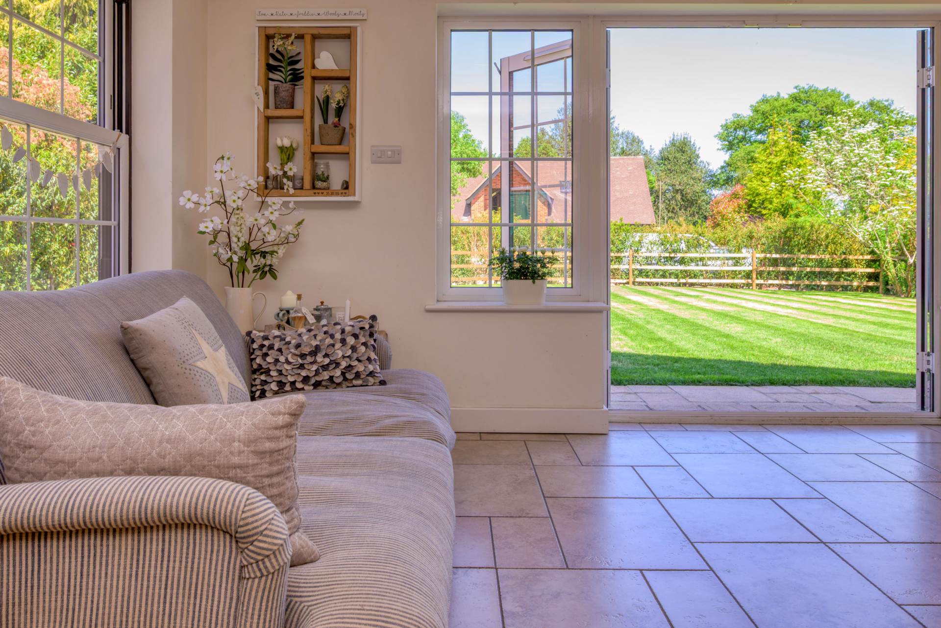 Wood Lane, Kidmore End, South Oxfordshire, Image 9
