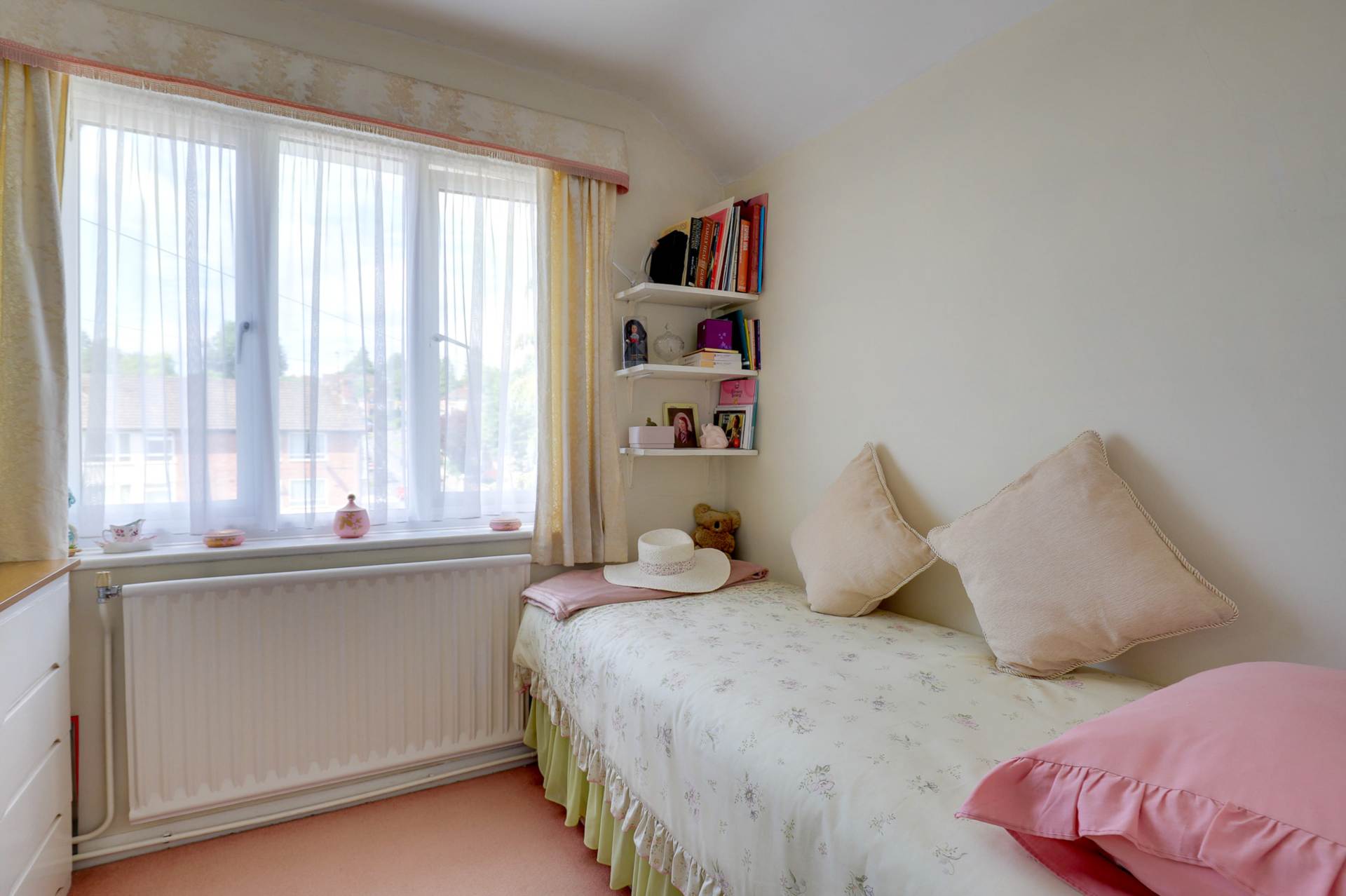 Hemdean Road, Caversham, Image 15