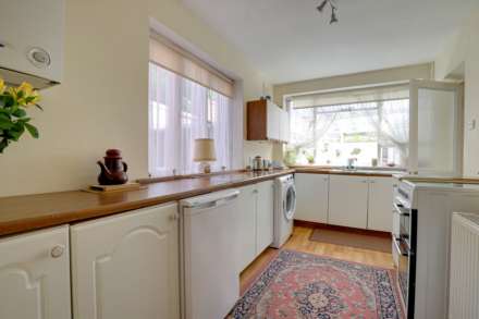 Hemdean Road, Caversham, Image 12