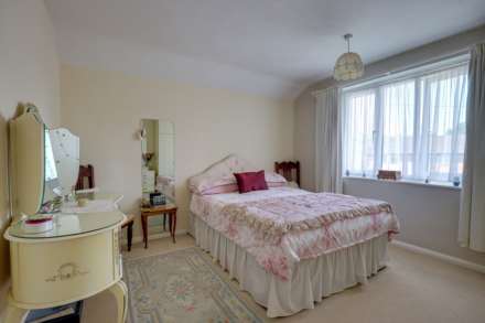 Hemdean Road, Caversham, Image 8