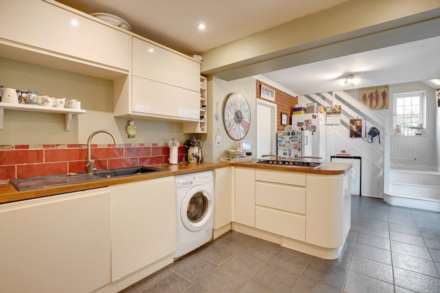 Woodlands Road, Sonning Common, Image 3