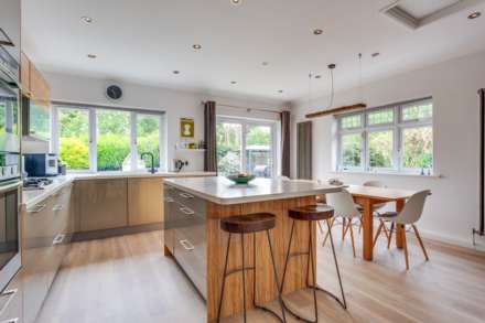 Russell Road, Tokers Green, South Oxfordshire, Image 3