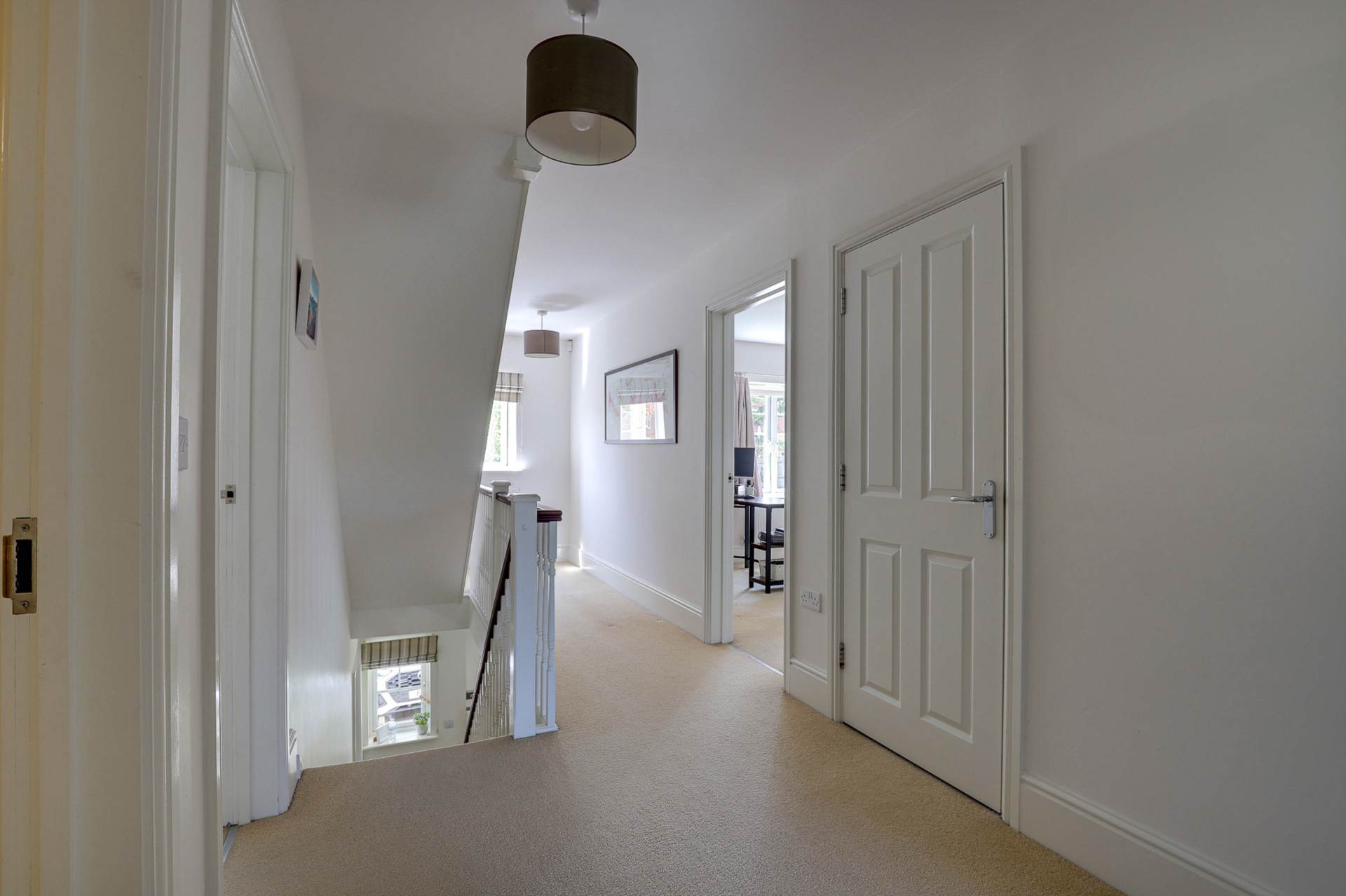 Charlotte Close, Caversham, Image 24