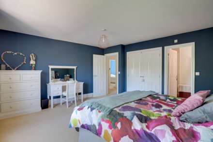 Charlotte Close, Caversham, Image 17