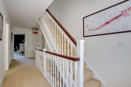 Charlotte Close, Caversham, Image 22