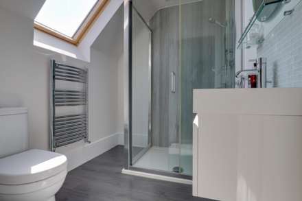 Charlotte Close, Caversham, Image 29