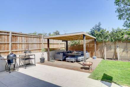 Charlotte Close, Caversham, Image 31