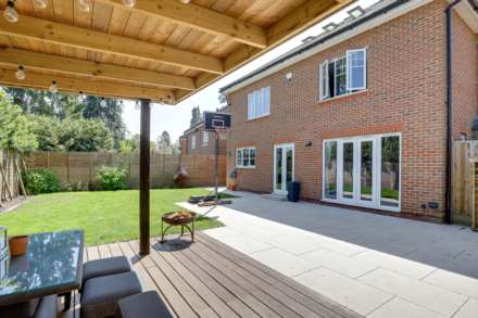 Charlotte Close, Caversham, Image 36