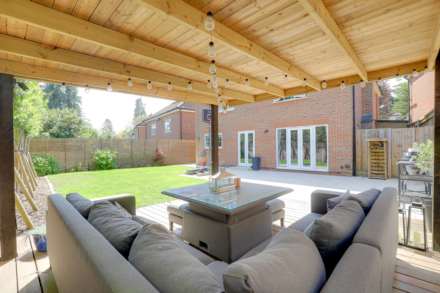 Charlotte Close, Caversham, Image 9