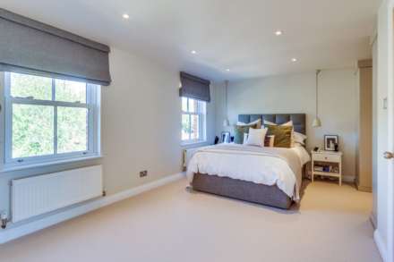 Hemdean Rise, Caversham, Reading, Image 12