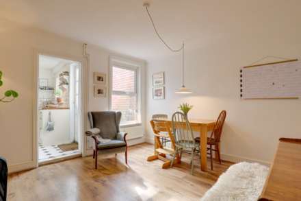 Oxford Street, Caversham, Image 14