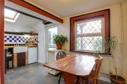 Gosbrook Road, Caversham, Reading, Image 3