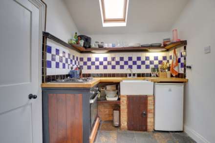 Gosbrook Road, Caversham, Reading, Image 4