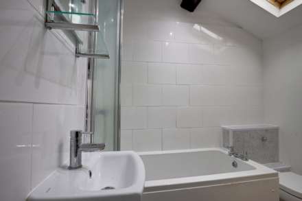 Gosbrook Road, Caversham, Reading, Image 9