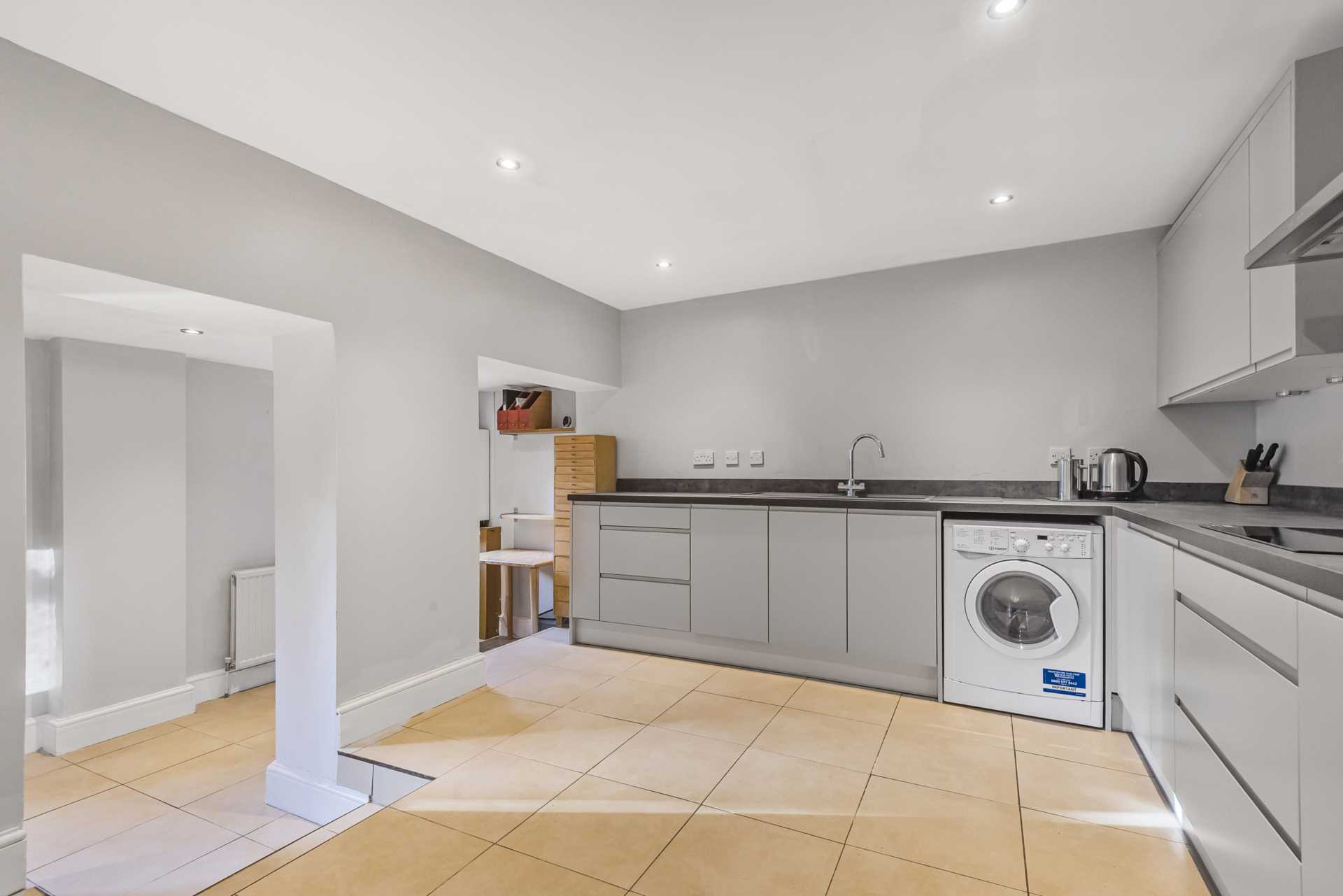 Warrenside, Caversham, Reading, Image 10