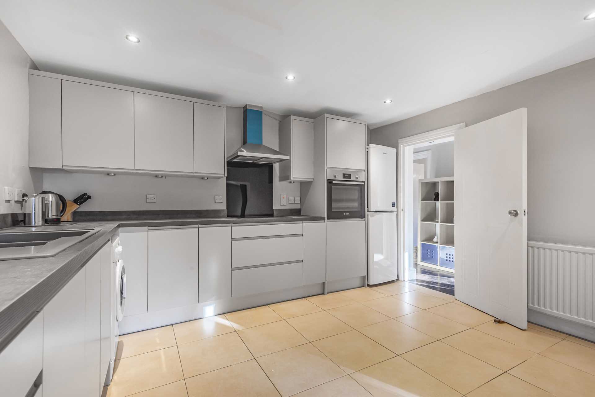 Warrenside, Caversham, Reading, Image 3