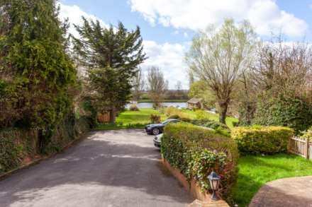 Warrenside, Caversham, Reading, Image 18
