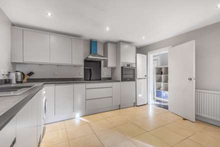 Warrenside, Caversham, Reading, Image 3