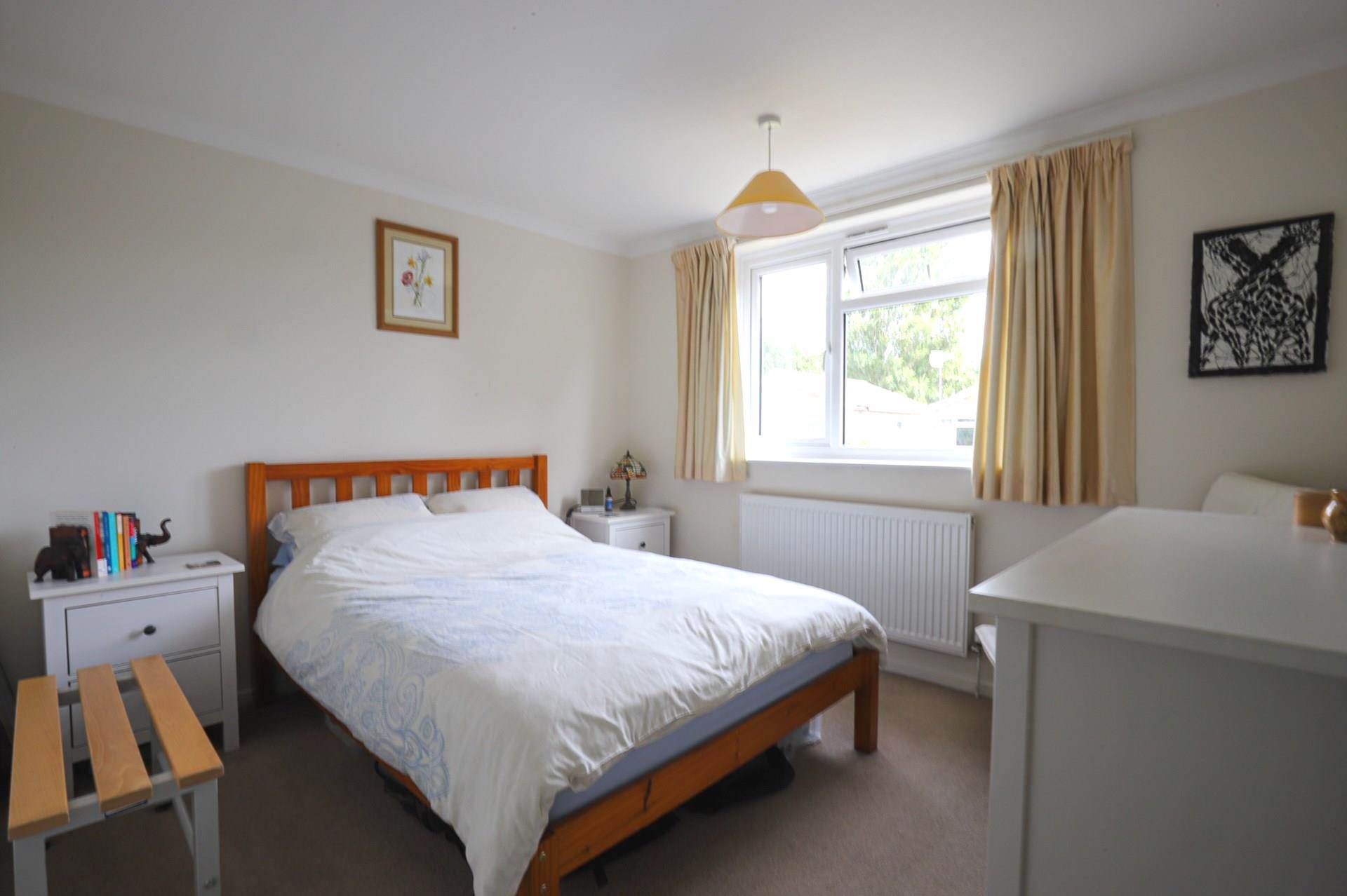 Fraser Avenue, Caversham Park Village, Reading, Image 10