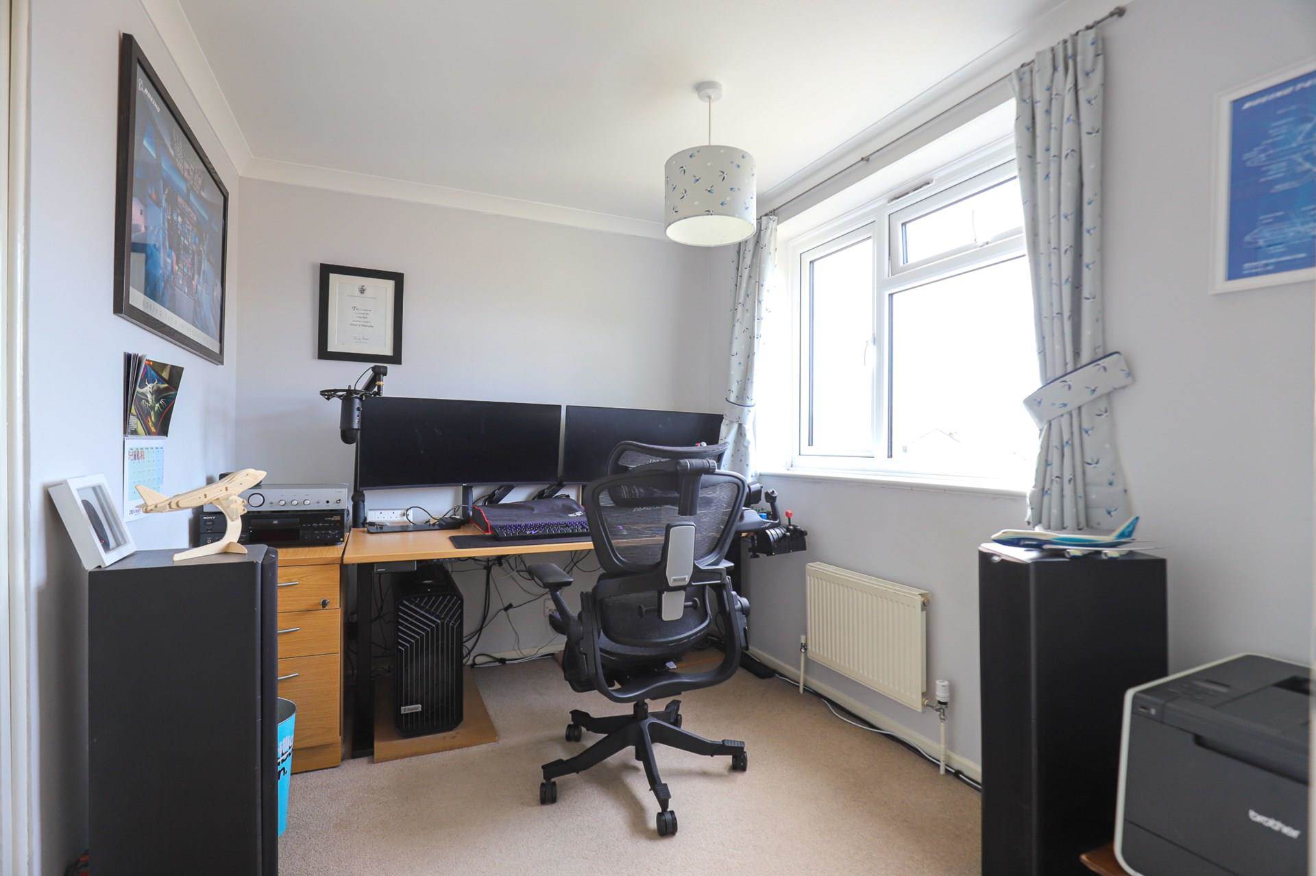 Fraser Avenue, Caversham Park Village, Reading, Image 11