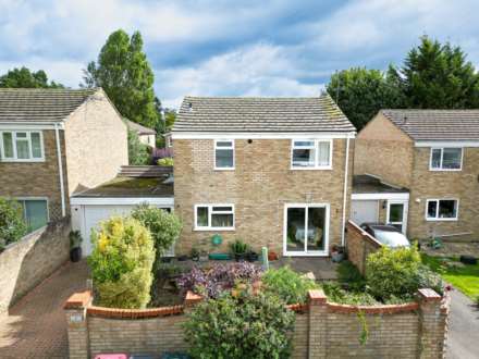 Fraser Avenue, Caversham Park Village, Reading, Image 1
