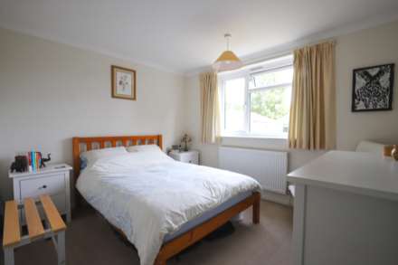 Fraser Avenue, Caversham Park Village, Reading, Image 10