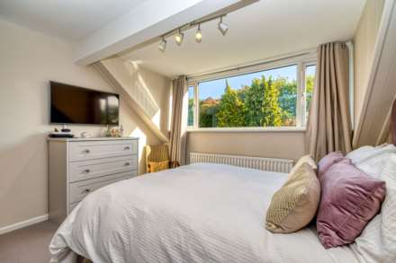 Peppard Road, Sonning Common, South Oxfordshire, Image 15