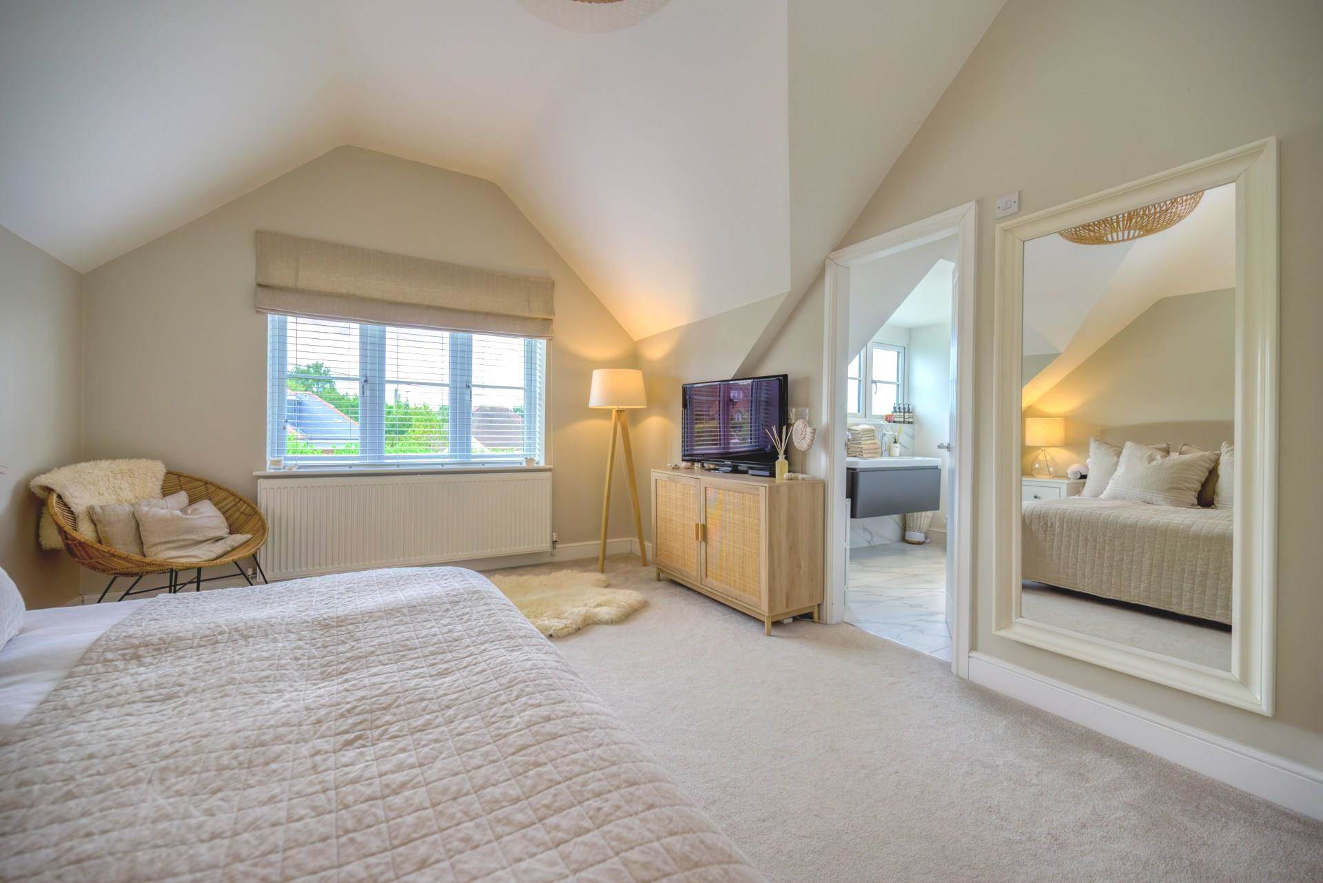 Newfield Road, Sonning Common, South Oxfordshire, Image 12