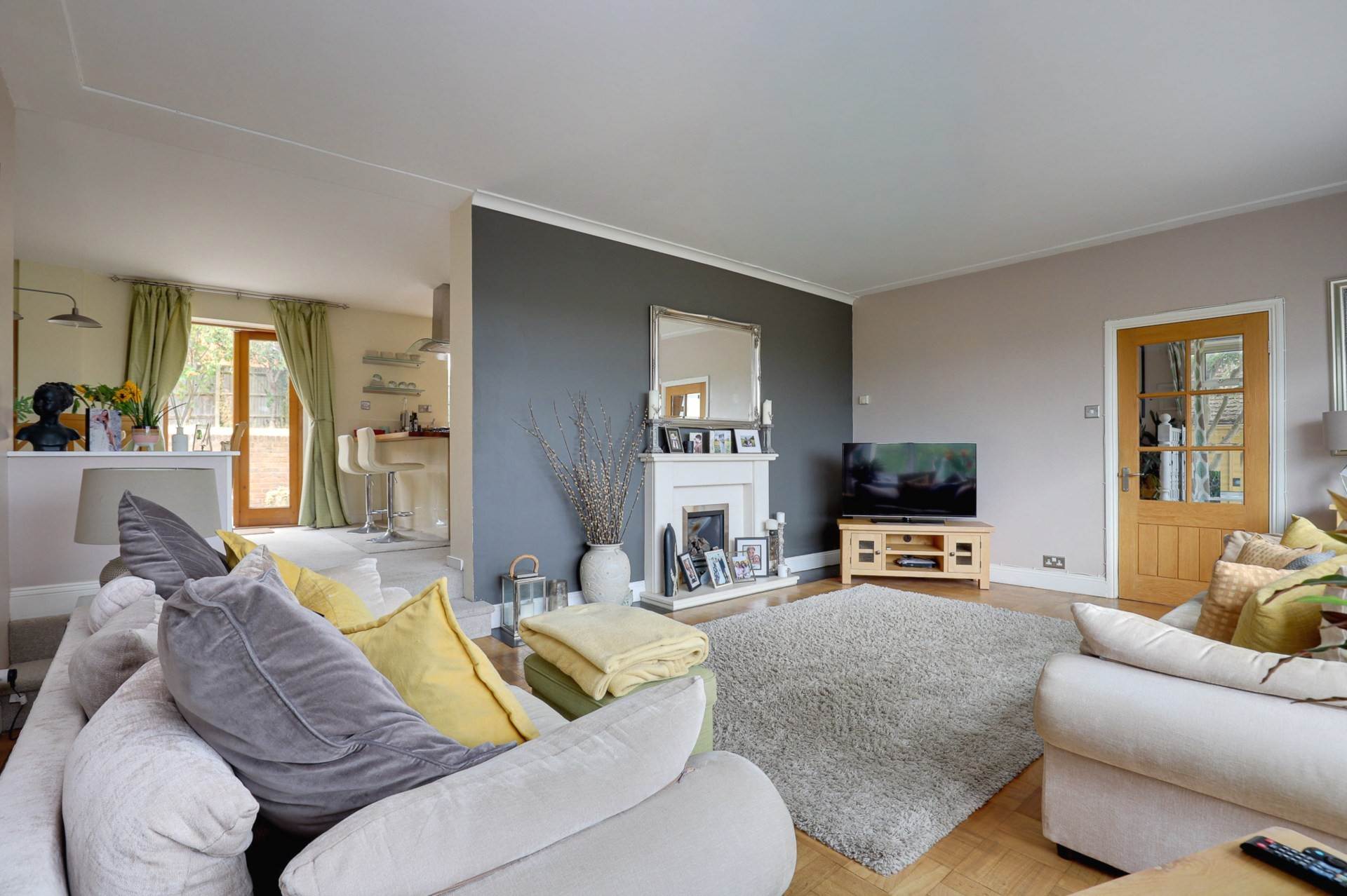 Henley Road, Caversham, Image 2